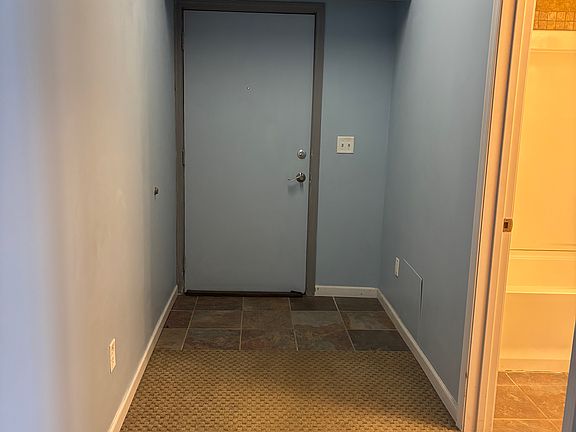 5th image of 4380 Parklawn Ave #1