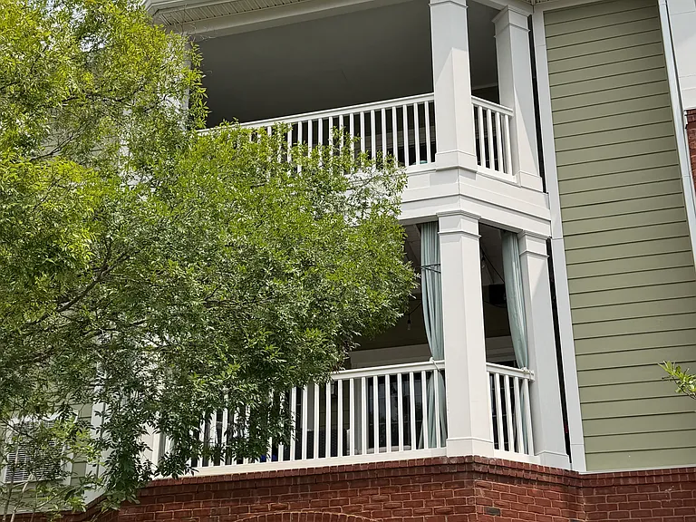 Exterior/Building view