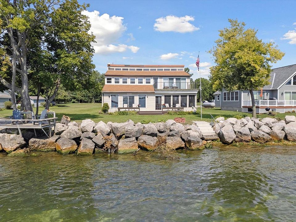 690 Vista Middle, Middle Bass, OH 43446 MLS 20235268 Zillow