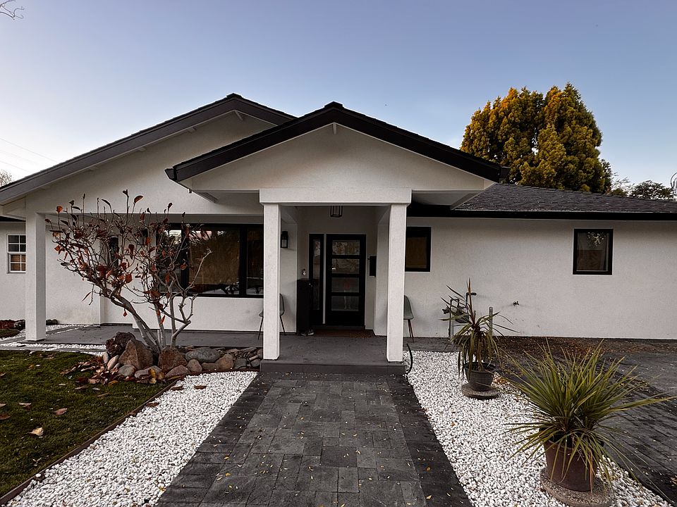 2nd image of 801A Clara Dr #A