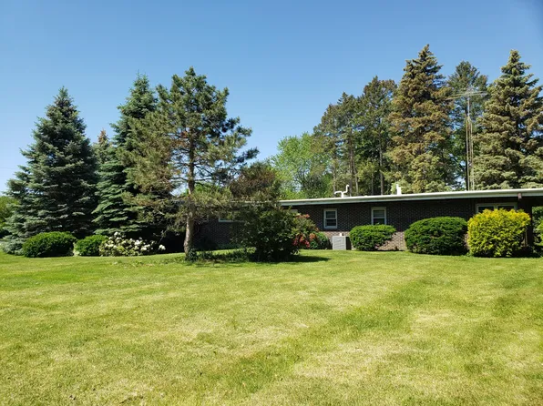 1633 Southlawn Pl, Aurora, IL 60506