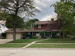 915 N Holden St, Port Washington, WI 53074