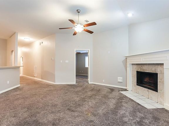 3rd image of 21557 Maddux Dr