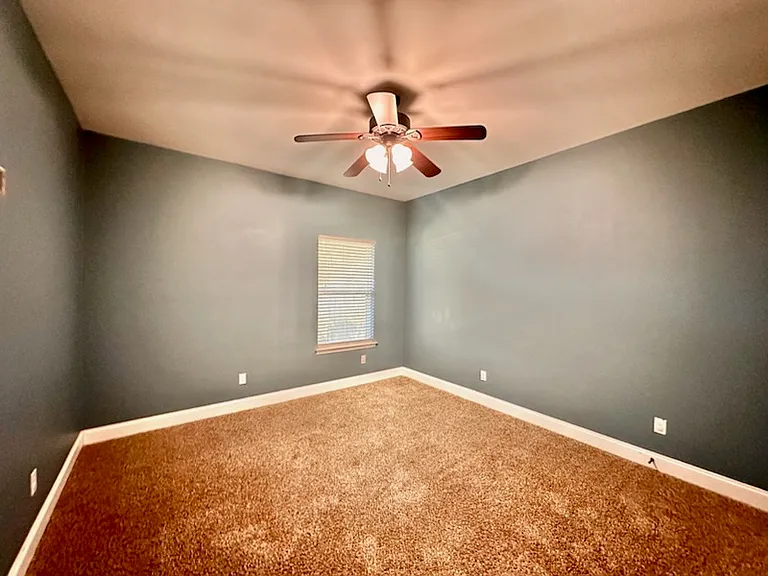 209 Coral Dr — Photo 15