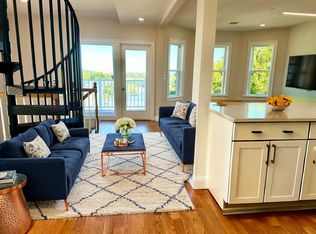 25 Peverell St #3B, Dorchester, MA 02125