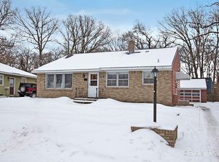 1152 Locksley Dr SW, Wyoming, MI