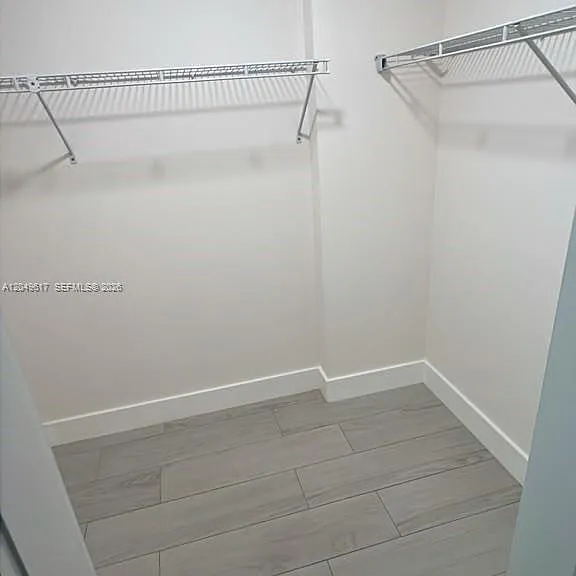 900 NE 12th Ave #703 — Photo 21