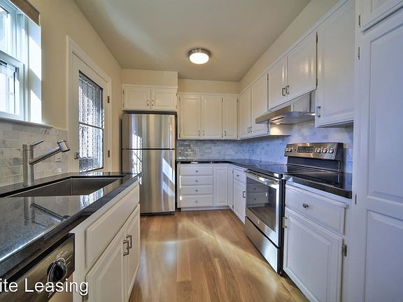 5th image of 2030 Beach St #2030