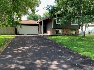 8301 28th Ave N, New Hope, MN 55427
