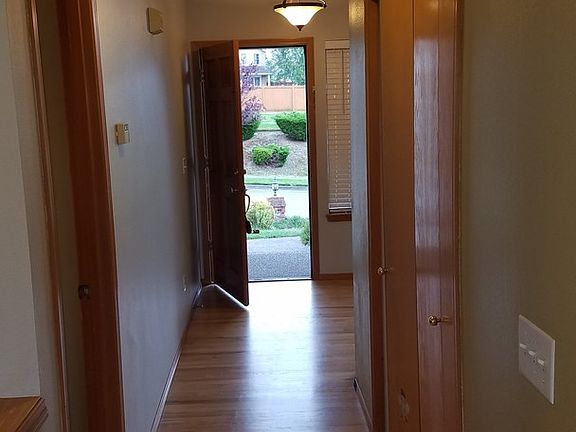 4th image of 4001 36th St NE