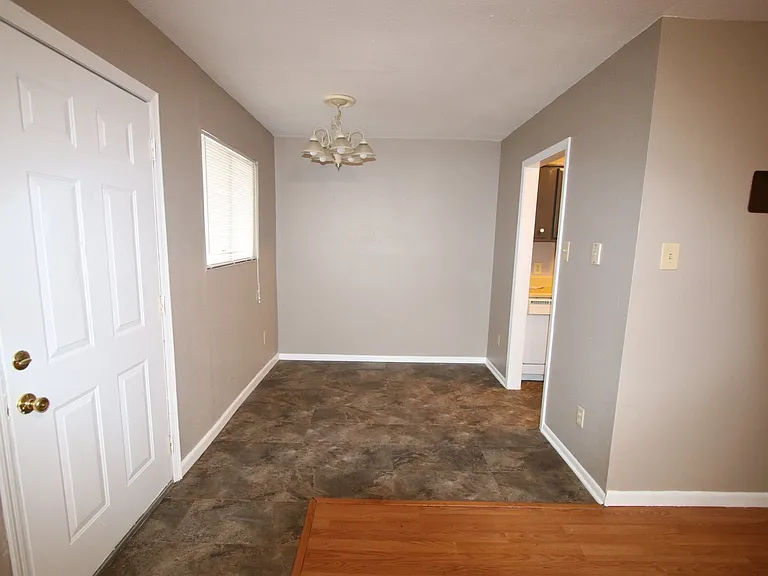 370 Long Rd — Photo 3