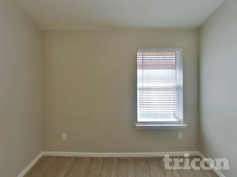 1224 Camden Yard Dr — Photo 11