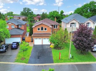 5972 Aquarius Ct, Mississauga, ON L5M 4Z9