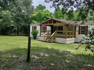 163 Warners Lndg, Hortense, GA 31543