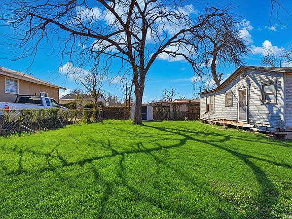 4th image of 266 / 270 Prospect LOT 31
