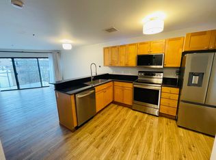 720 NW Naito Pkwy APT D5, Portland, OR