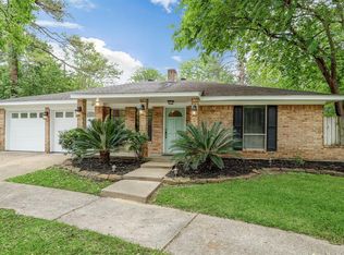 6115 Sunnygate Dr, Spring, TX 77373