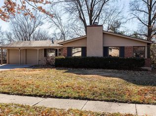 5931 W 87th Ter, Overland Park, KS 66207