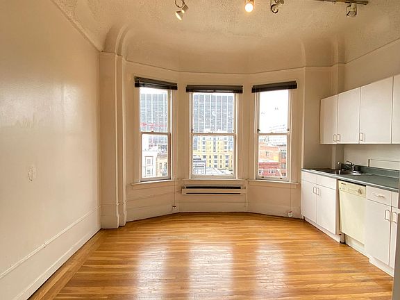 3rd image of 851 Ofarrell St APT 406