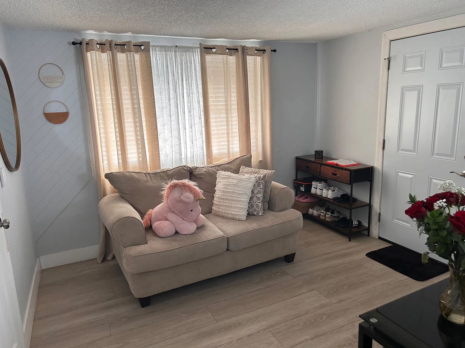1 bed, $1,300 — Photo 1