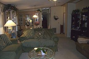 4th image of 628 Abbeyview Dr