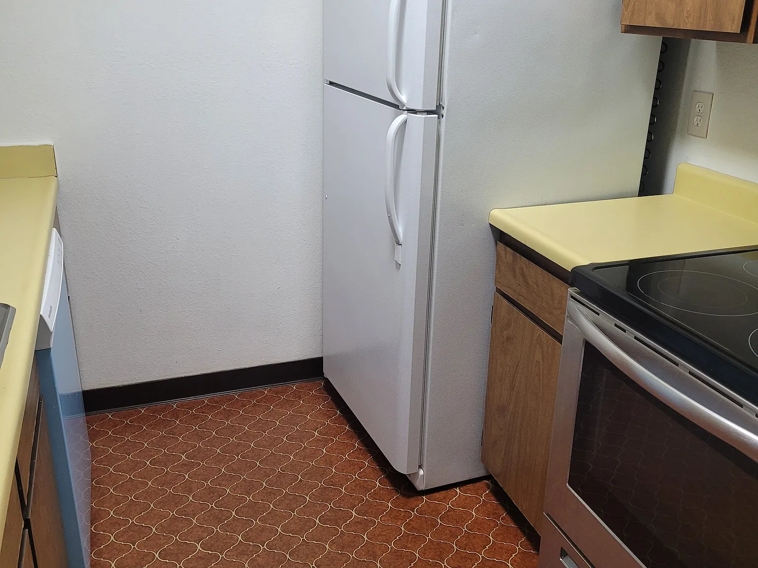 1 bed, $1,050 — Photo 4