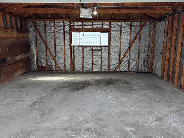 154 N Lamon Ave #2 — Photo 22