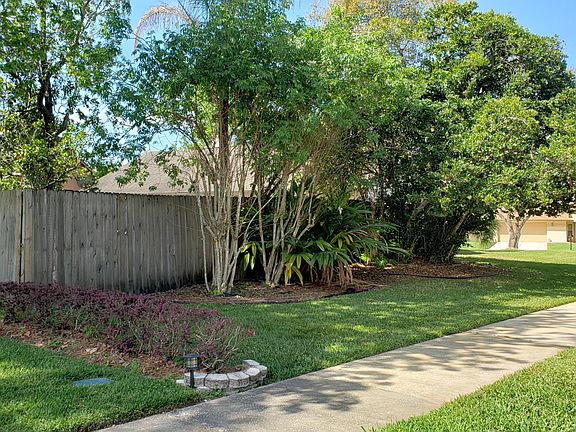 Side yard