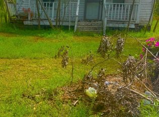 499 Booker T Washington Rd, Clarkton, NC 28433