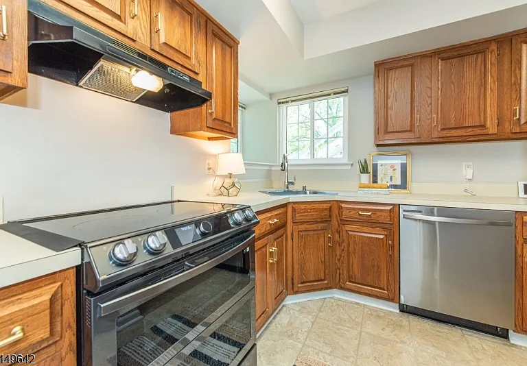 31 Sage Ct #31 — Photo 17
