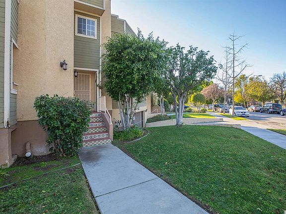 5th image of 530 Pioneer Dr Unit 1
