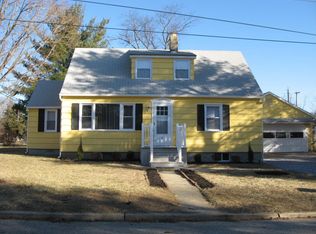 1 Vanada Ct, Neptune, NJ 07753