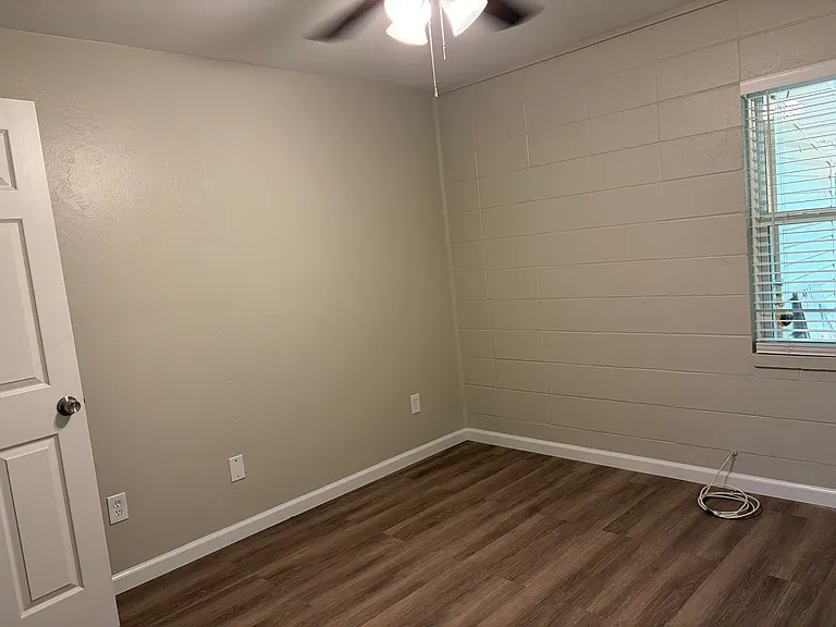 1825B S Gadsden St #1855B — Photo 14
