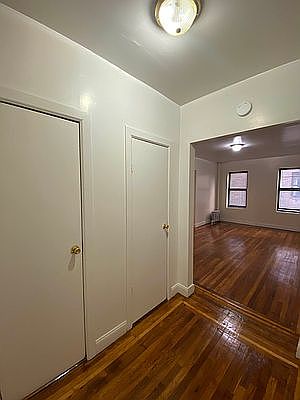 5th image of 1459 Taylor Ave #8