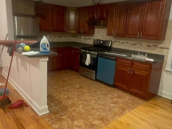 3rd image of 46 Fort Washington Ave APT 66