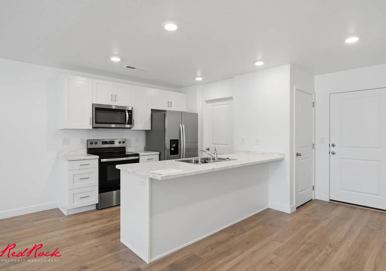 Brand New! 3 Bedroom Townhome In Long Valley! — Photo 1