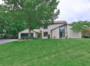 7083 Royalgreen Dr, Cincinnati, OH 45244