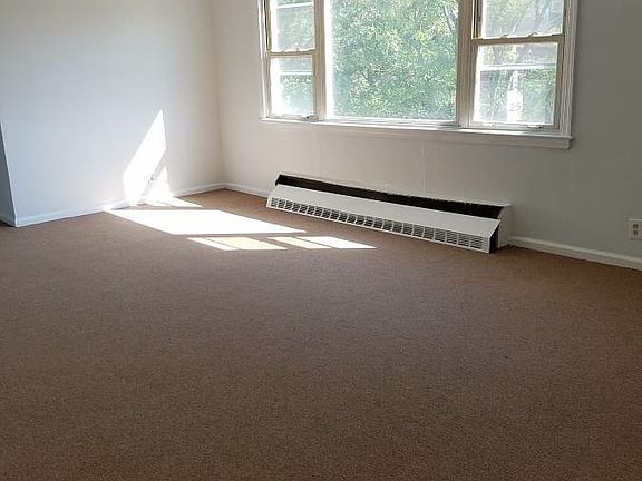 3rd image of 14515 20th Avenue # Fl 2nd