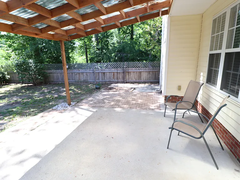1727 Crag Burn Ln — Photo 32