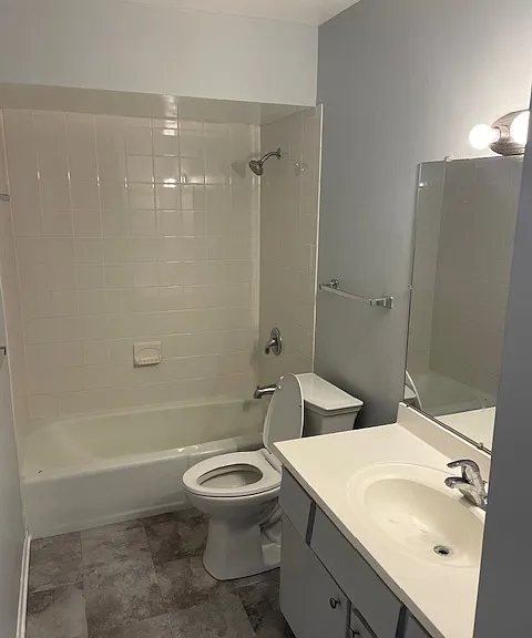 802 Warren Ave #5 — Photo 8