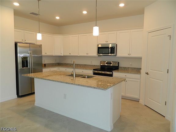 3rd image of 3447 Menores Way