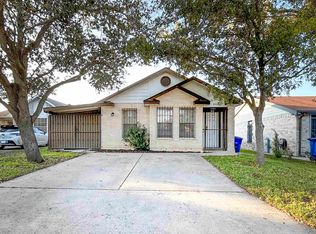 606 Mauser Ln, Laredo, TX 78043