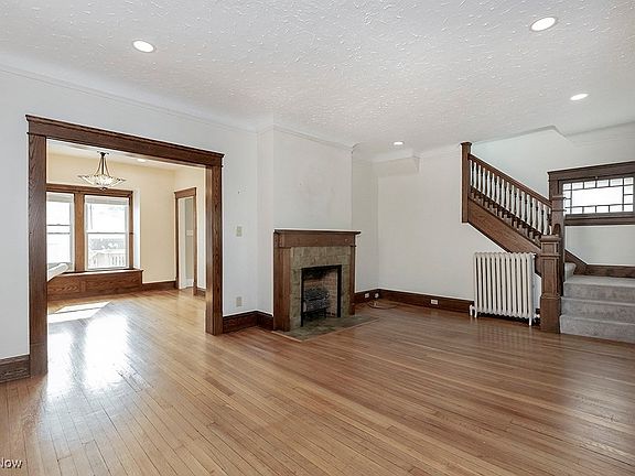 4th image of 1509 Cordova Ave