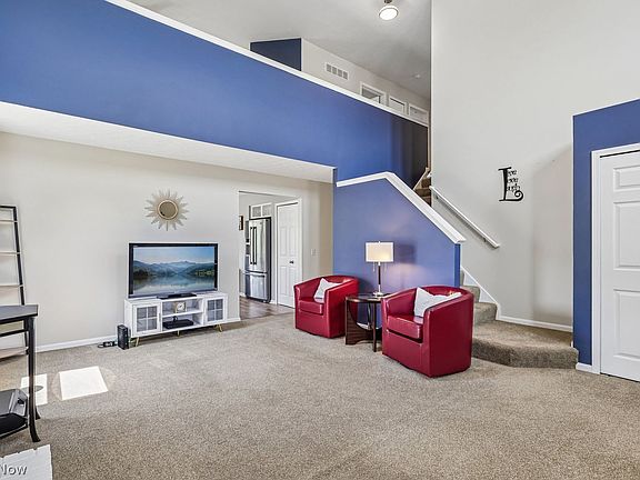 4th image of 2152 Thornbury Ln