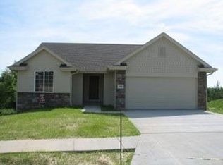 5001 Providence Rd, Council Bluffs, IA 51503