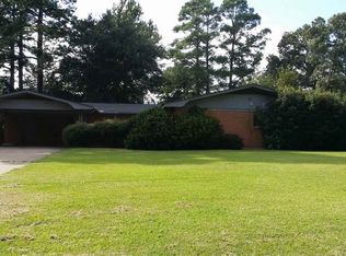 1803 Evelyn Dr, Bastrop, LA 71220