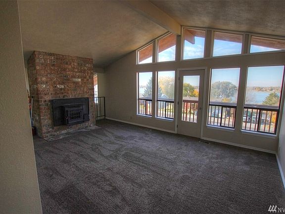 4th image of 2025 S Beaumont Dr