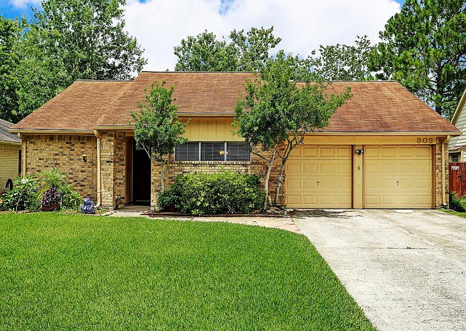 1st image of 303 Thistlewood Ct