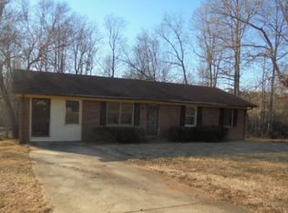 210 Camellia Cir, Gaffney, SC 29341