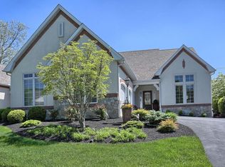 112 Bank Barn Ln, Lancaster, PA 17602